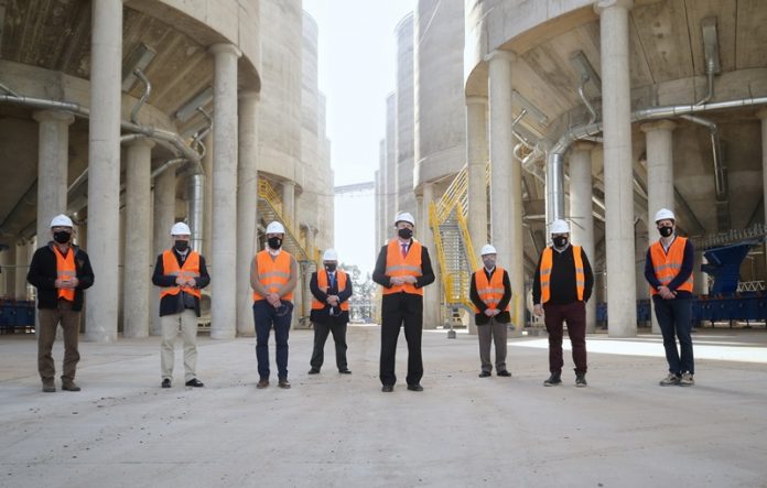 Inauguraron nuevo puerto cerealero; aceiteros y exportadores piden “acompañamiento” del Estado