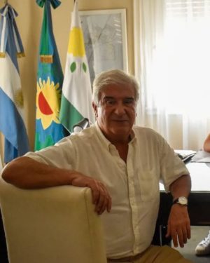 20260414-Entrevistado-LUIS-BESTEIRO-300x375